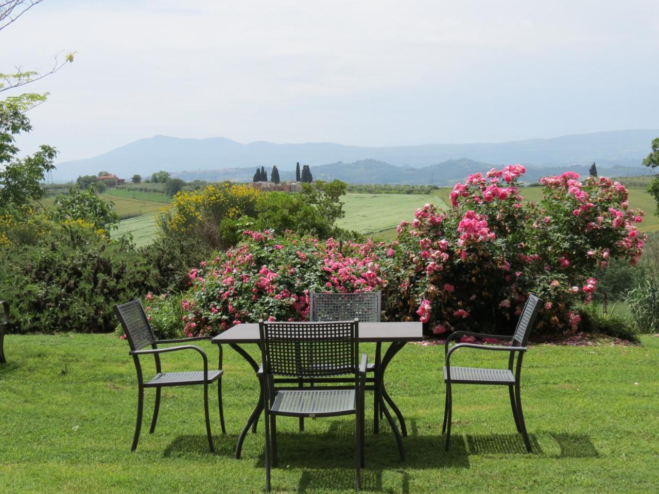 Agriturismo Borgo Del Papa Pensionat Badia  Eksteriør billede